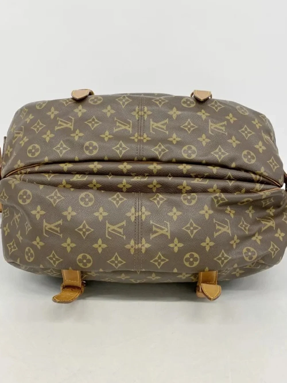 Authentic Louis Vuitton Saumur 43 large messenger crossbody bag